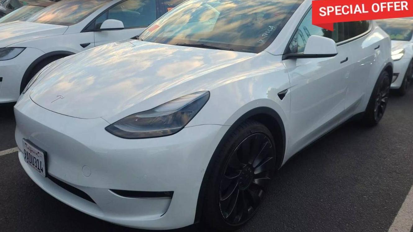 TESLA MODEL Y 2022 7SAYGDEF8NF337319 image